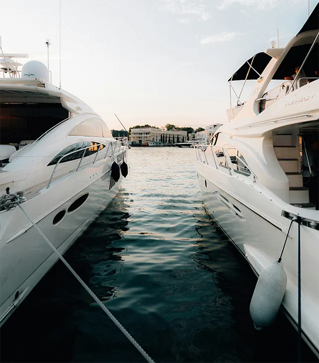 luxury-yachts-at-marina-sunset
